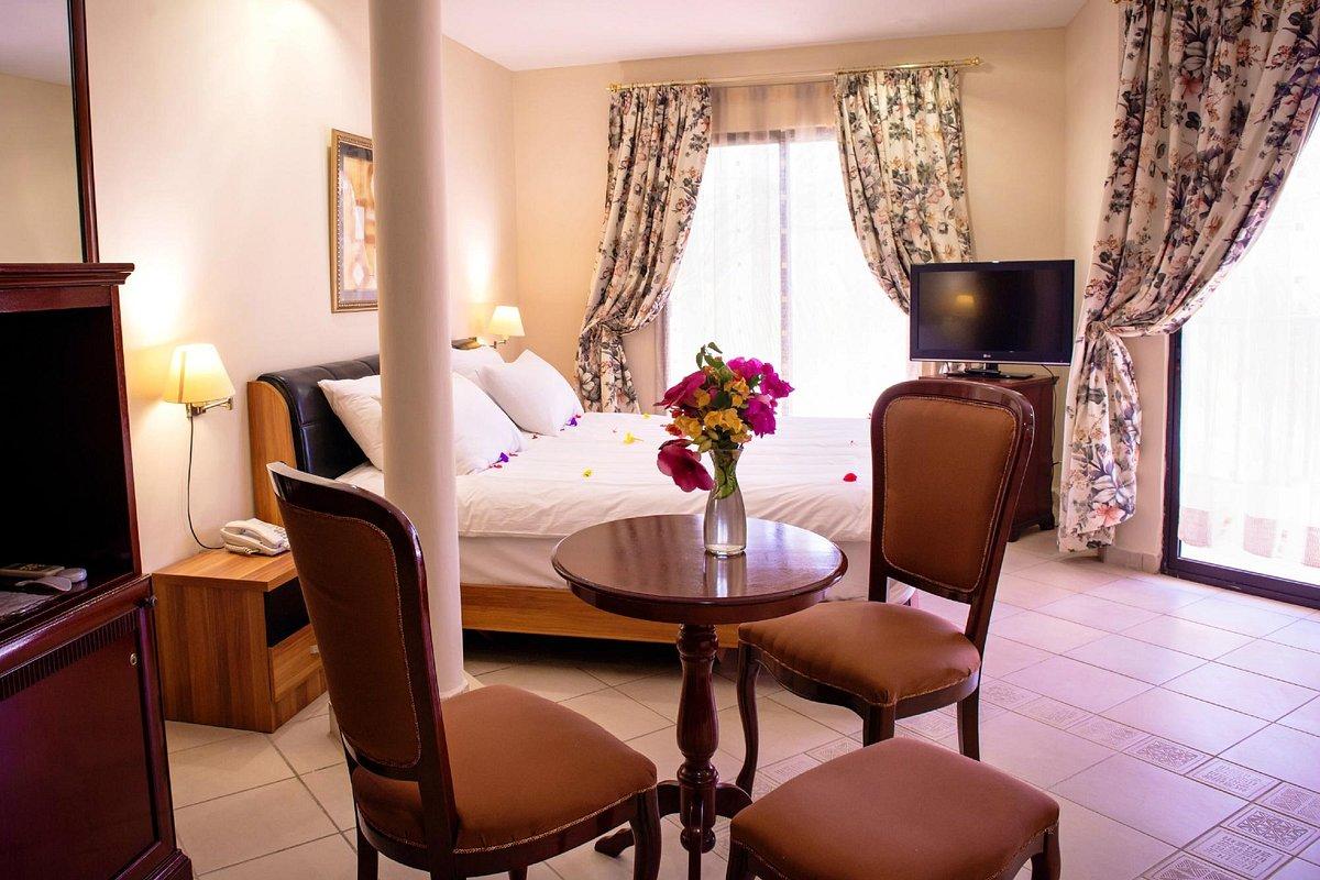 Ocean Bay Hotel & Resort Bakau エクステリア 写真