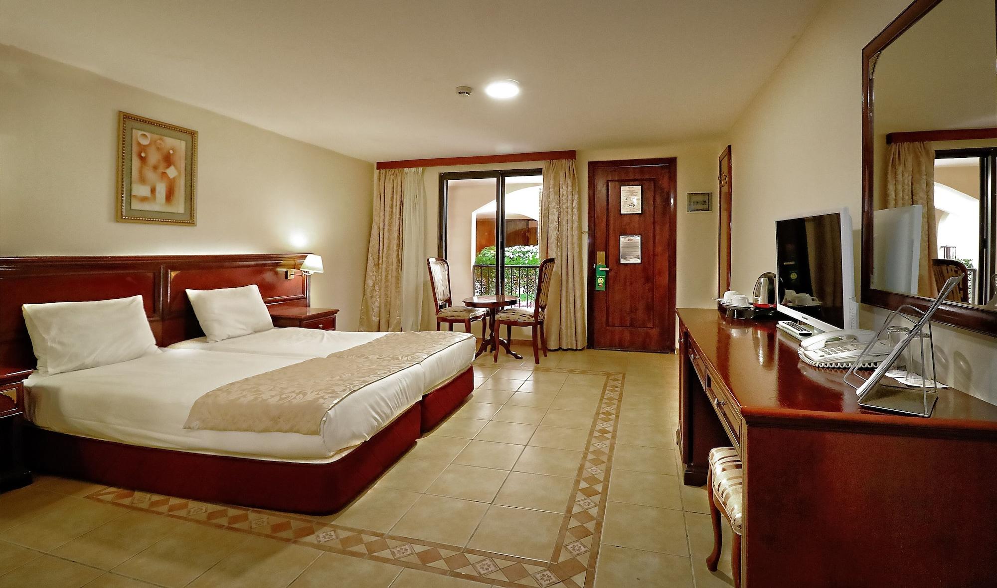 Ocean Bay Hotel & Resort Bakau エクステリア 写真