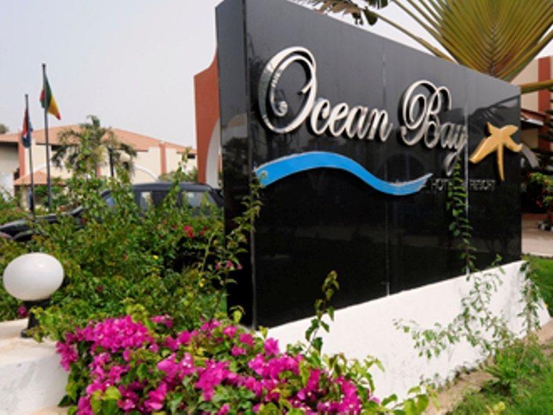 Ocean Bay Hotel & Resort Bakau エクステリア 写真