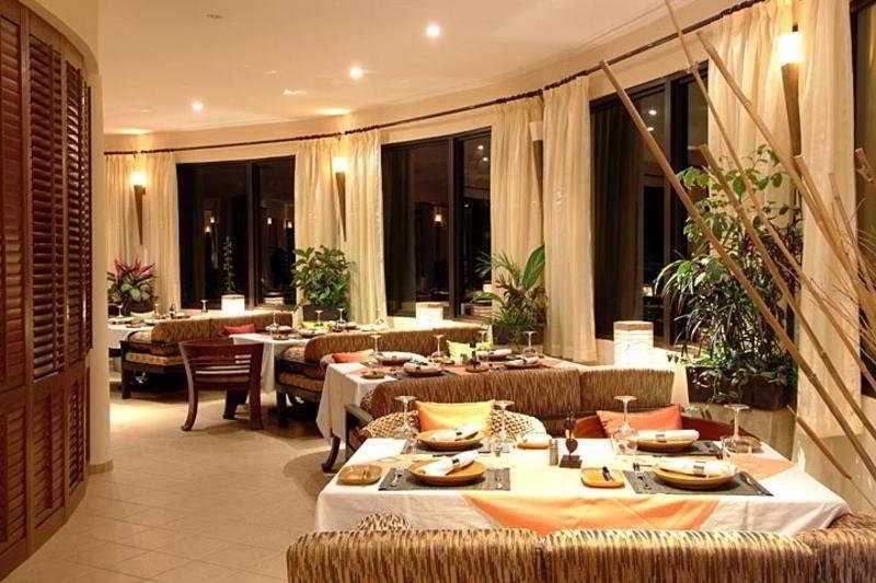 Ocean Bay Hotel & Resort Bakau エクステリア 写真