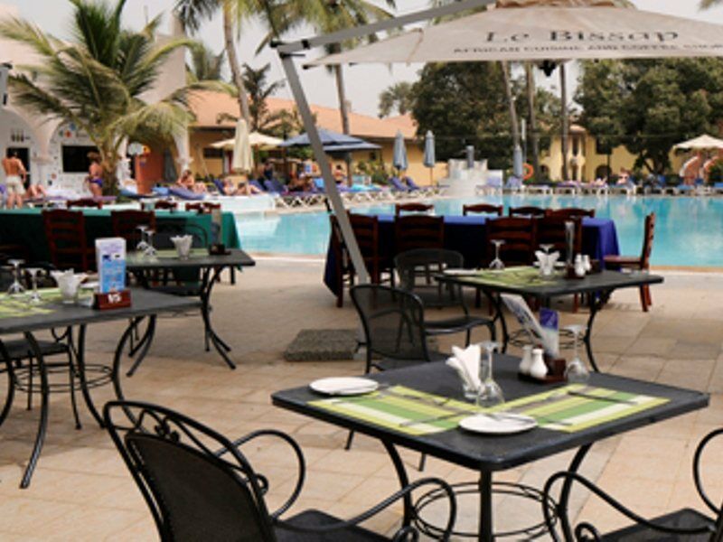 Ocean Bay Hotel & Resort Bakau エクステリア 写真